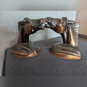 Vintage Metal Brass horse bookends, Excellent Condition show a rich patina